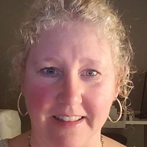 Meet your Posher, Carole